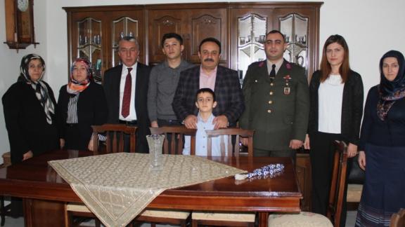  İl Milli Eğitim Müdürü Mehmet Emin Akkurt tan Şehit Ailelerine Ziyaret