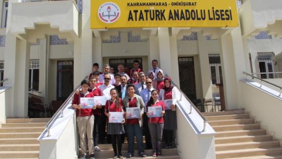 Atatürk Anadolu Lisesinde Tablet Bilgisayar Dağıtımı Yapıldı
