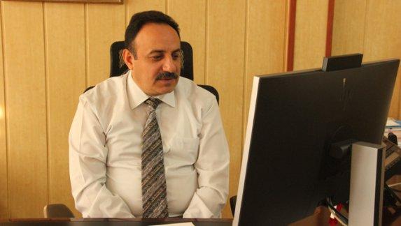 Milli Eğitim Müdürü Mehmet Emin  Akkurt toplantıları online ortamda yapıyor