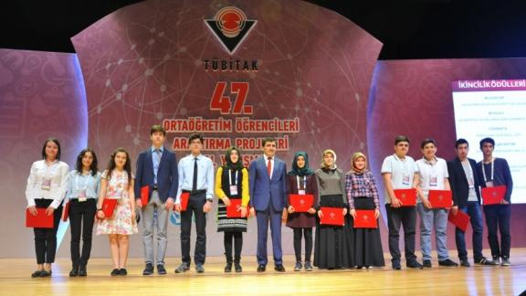 TÜBİTAK Proje Yarışmasında Türkiye İkincisi Olduk